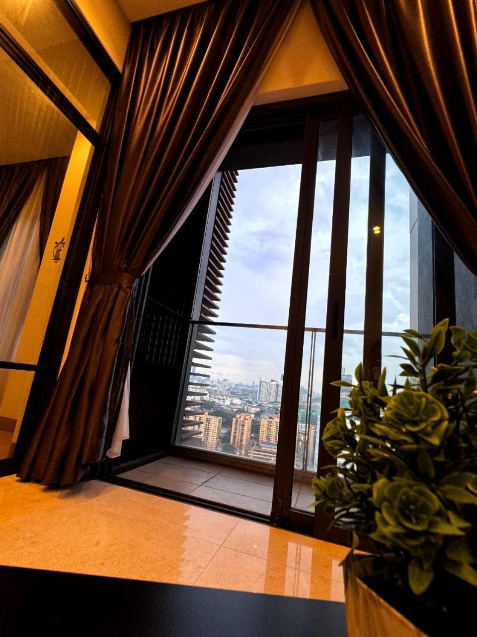 Lucantia Serviced Suites קואלה לומפור מראה חיצוני תמונה